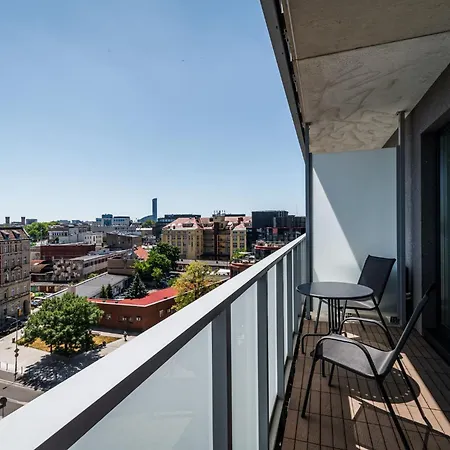 Apartment Rentplanet - Quorum Wroclaw