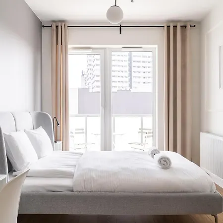 Apartmán Rentplanet - Quorum Vratislav